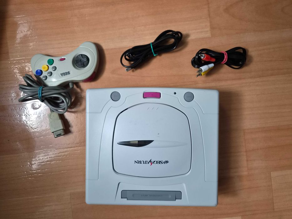 Ігрова консоль Sega Saturn біий колір регіон Японія оригінал комплект
