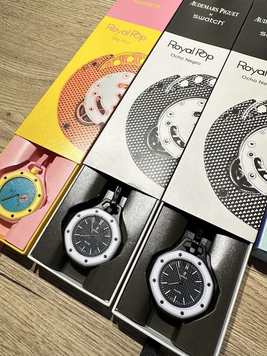 У наявності! Годинник Audemars Piguet x Swatch Royal Pop | Новий