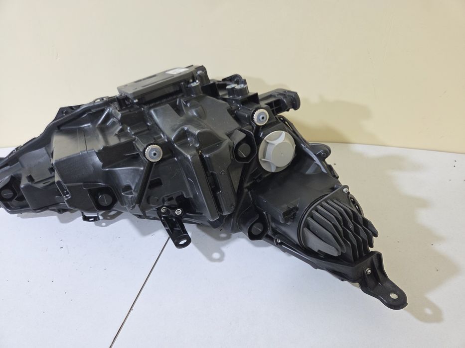 Фара ліва Lexus NX 2022-2026 Triple Led USA