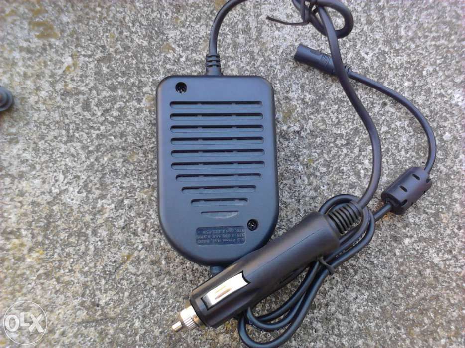 Carregador portatil para tomadas isqueiro 12V