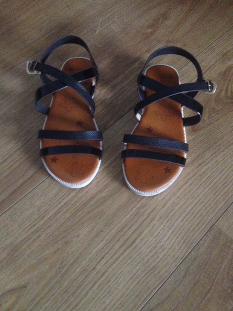 sandálias de criança