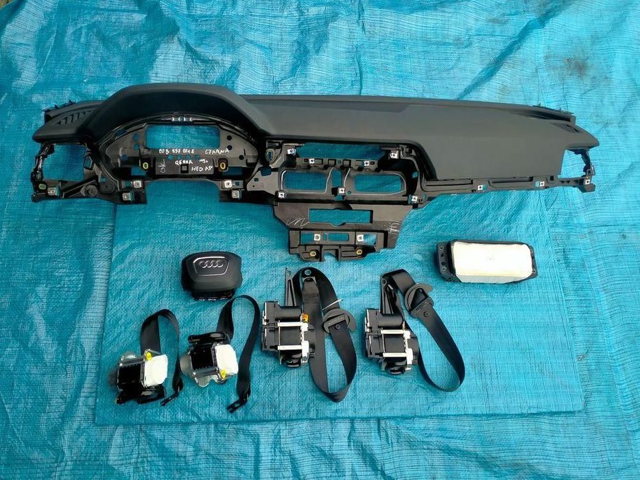AUDI Q5 80A KONSOLA / HEAD UP / DESKA / AIRBAG / PASY / ORYGINAŁ
