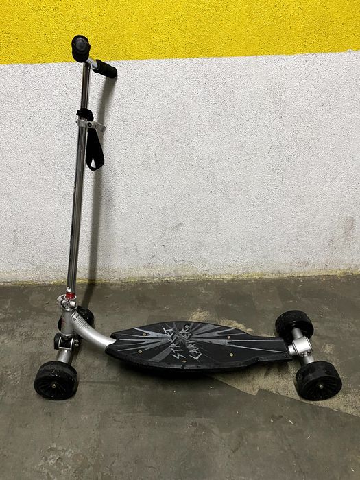 Trotinete Quatro Rodas