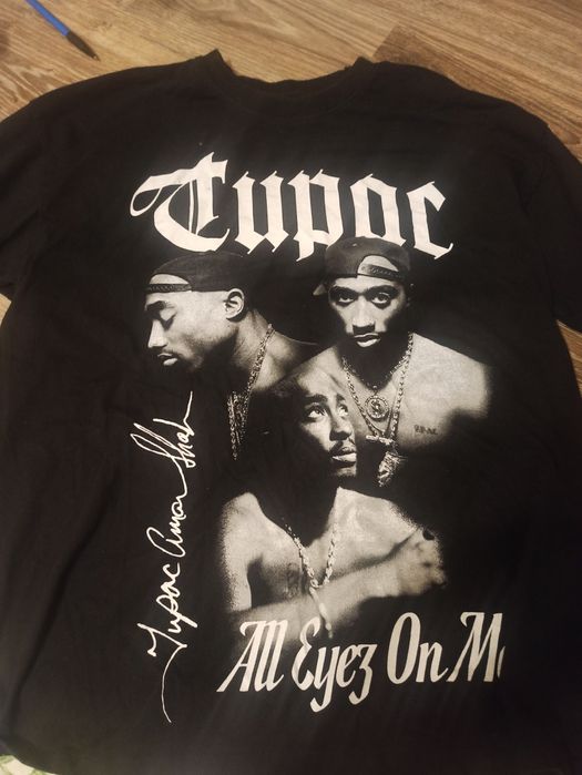 Футболка 2Pac.           .