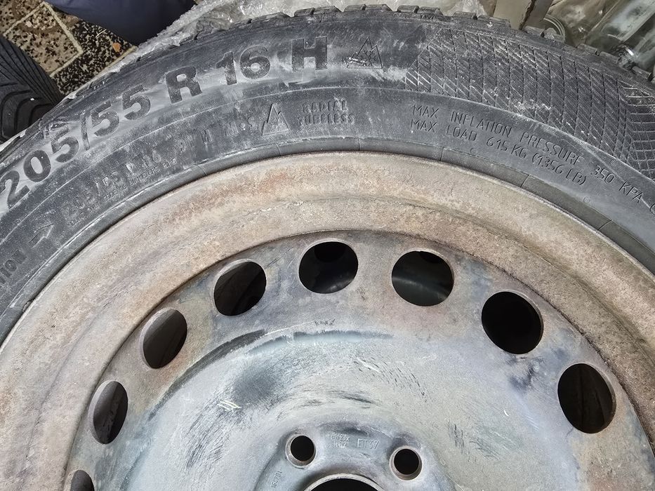 Зимові колеса 205/55 R16 (диски з шинами) 5 шт