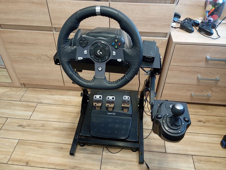 Kierownica Logitech G920 cały zestaw polecam