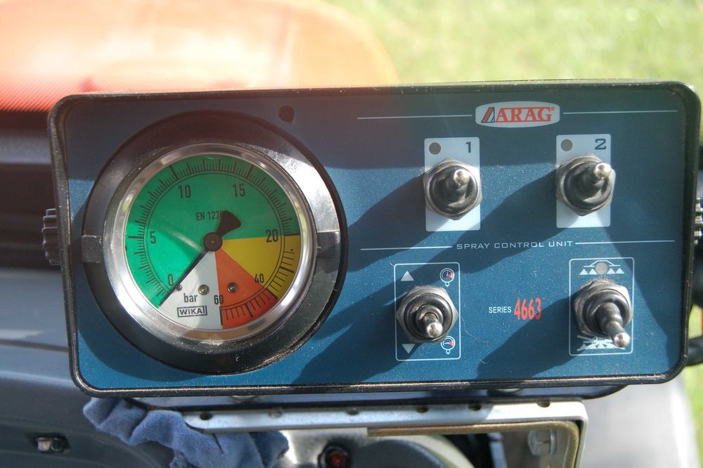 Opryskiwacz przyczepiany sadowniczy Agrola 1000V/35NW/AR
