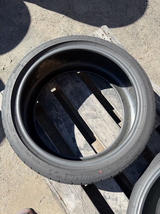 225/40 R18 Michelin Pilot Super Sport  /2023рік/літо/4шт./Франція/