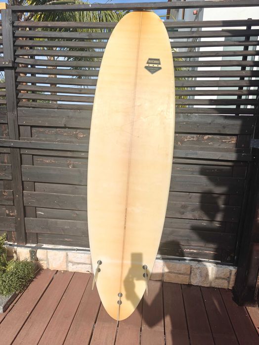 Prancha Surf Mid-Length 7’2’’ (44.9L) Brave Dudes + Saco