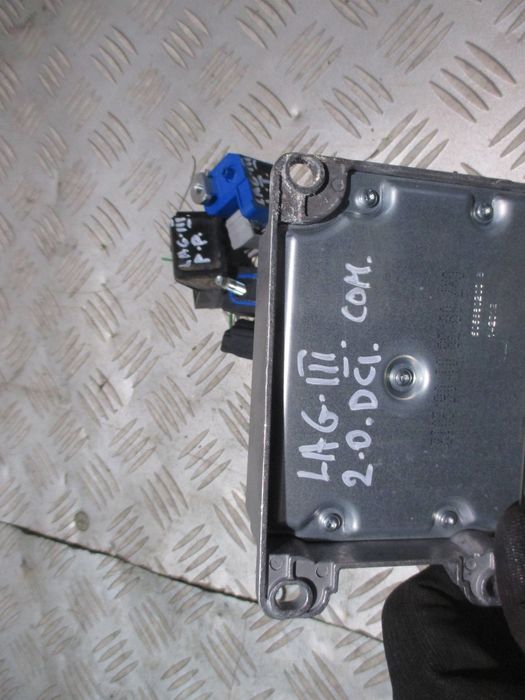 sterownik airbag + czujniki uderzenia renault laguna iii 610901600