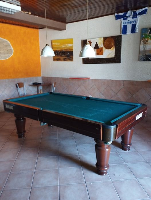 Mesa de Snooker/ Bilhar/ Pool com Montagem Incluída.