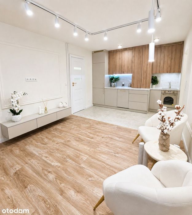 2 pokoje | 37 m² | Stare Miasto | Balkon | Po Remoncie