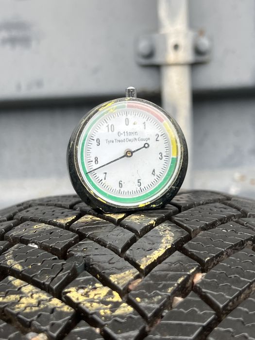 *Opona pojedynka 205/55/16 Nexen