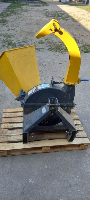 Rębak tarczowy do gałęzi