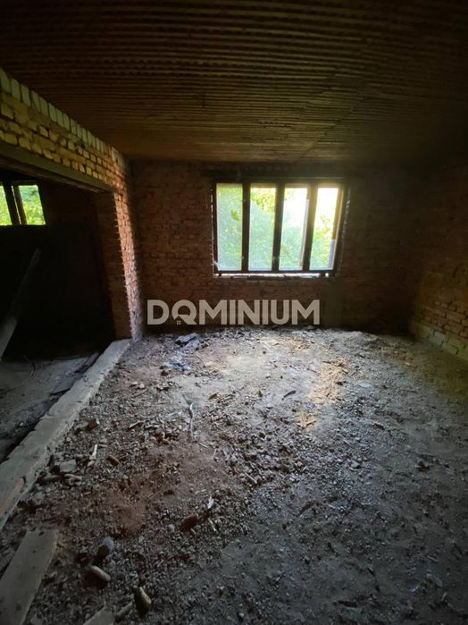 Продається будинок у Рокосові з земельною ділянкою