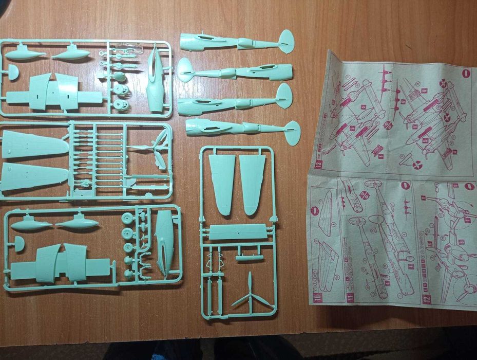Збірна модель літака P-38