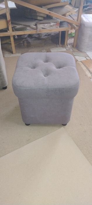 Нова банкетка з відкритим верхом