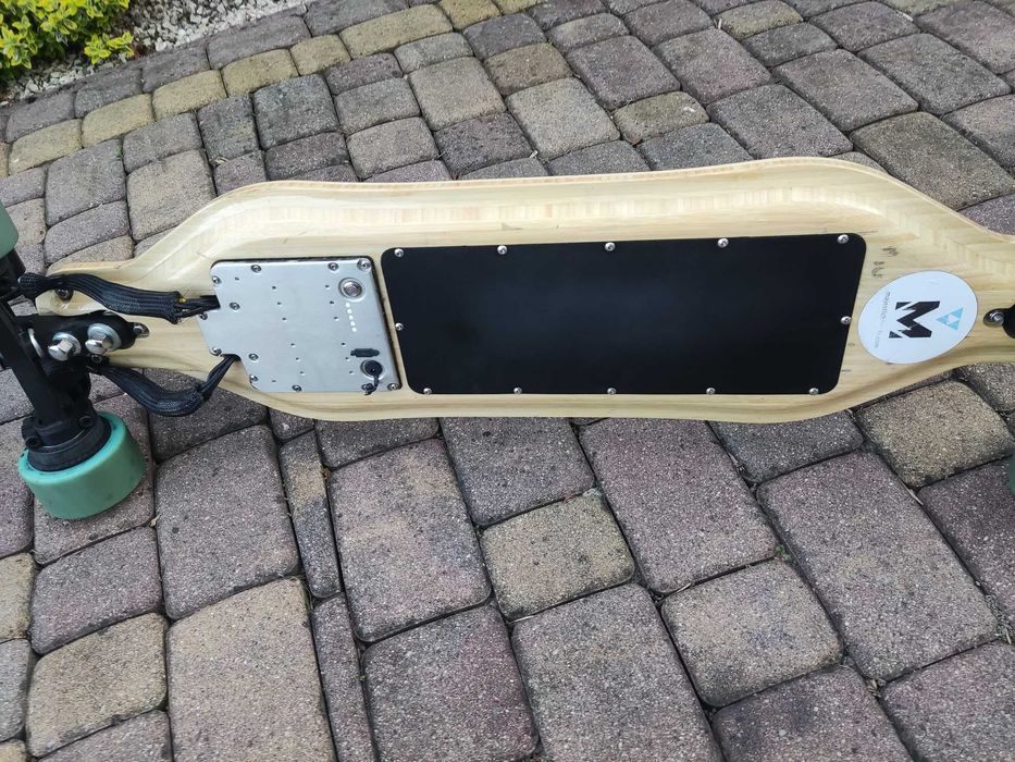 Deska elektryczna longboard Majestic Boards