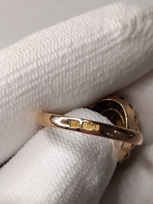 Золотое кольцо с цитрином ссср