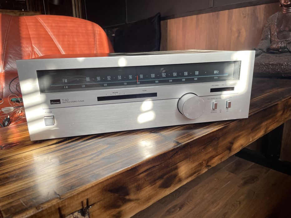 Sansui T-60 , tuner radiowy