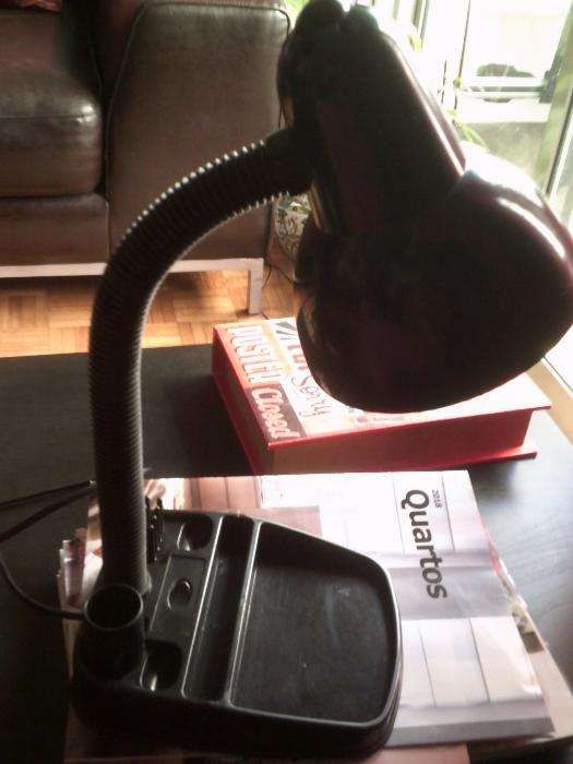 Candeeiro Preto com divisórias