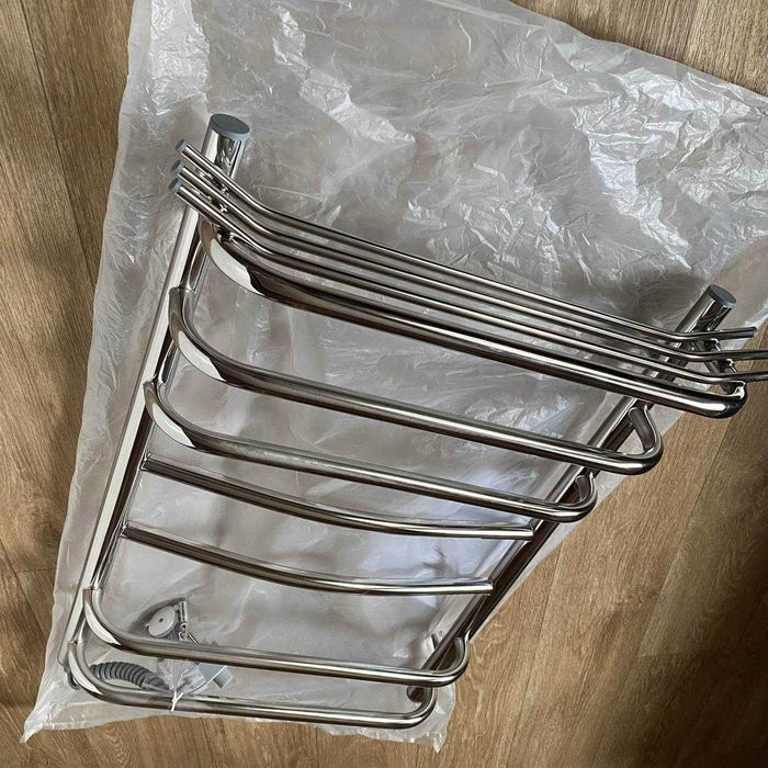 Рушникосушка - Рушникосушарка електрична, водяна. Зі сталі Ardesto