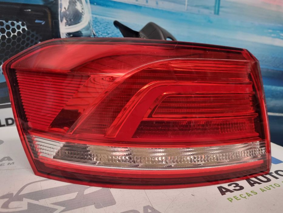 Farolim esquerdo VOLKSWAGEN PASSAT