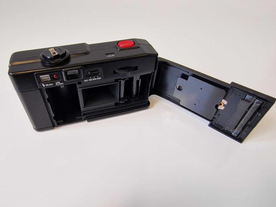 Aparat analogowy Hanimex 35 dual lens