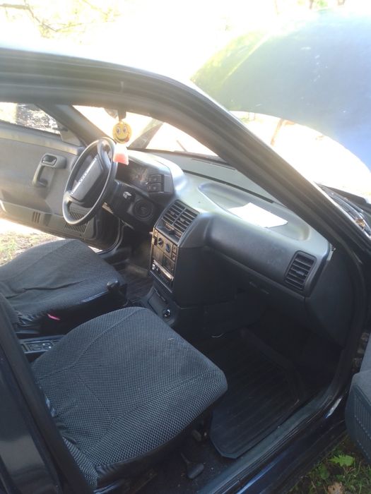 Продам ВАЗ 2110 з комплектом зимньої резини