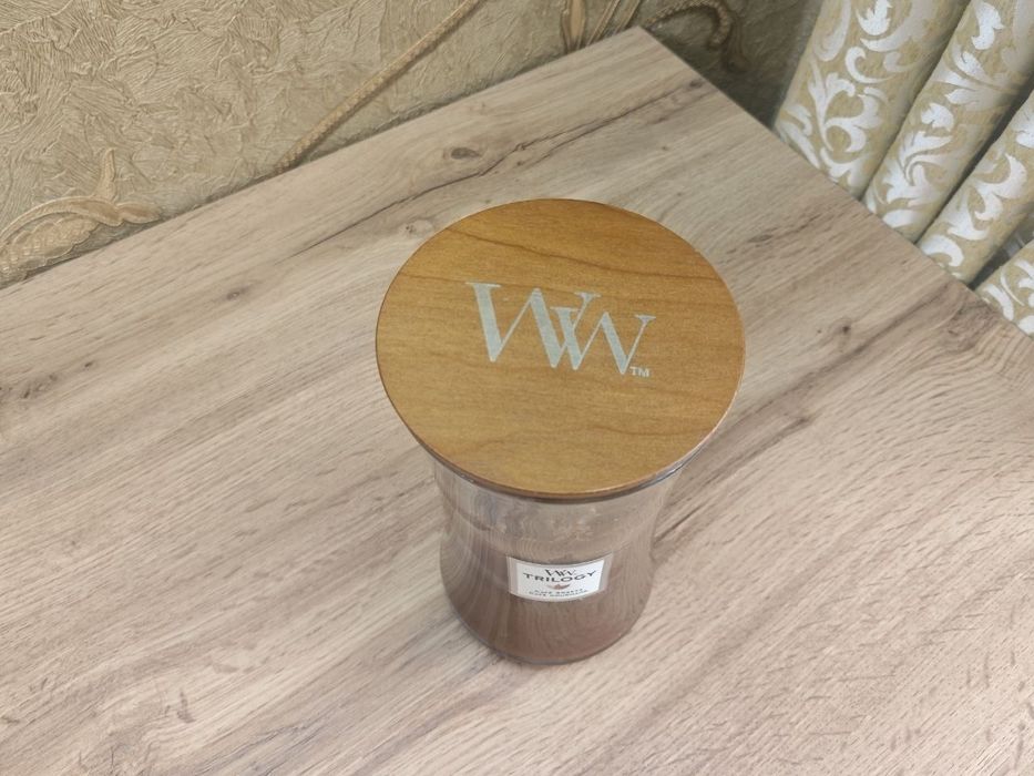 свеча WoodWick trilogy Cafe Sweets Cafe Gourmand 610грам