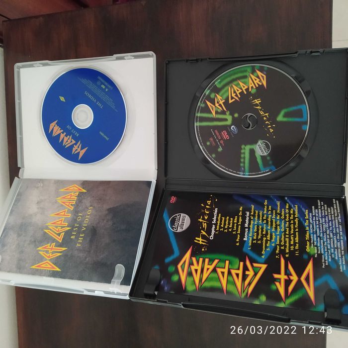 Lote 7 DVD's musicais AC/DC e Def Leppard