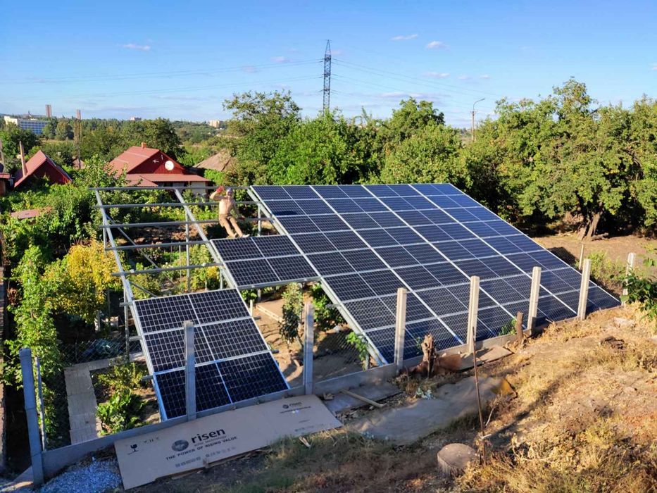 Монтаж сонячних електростанцій , та систем ДБЖ під ключ