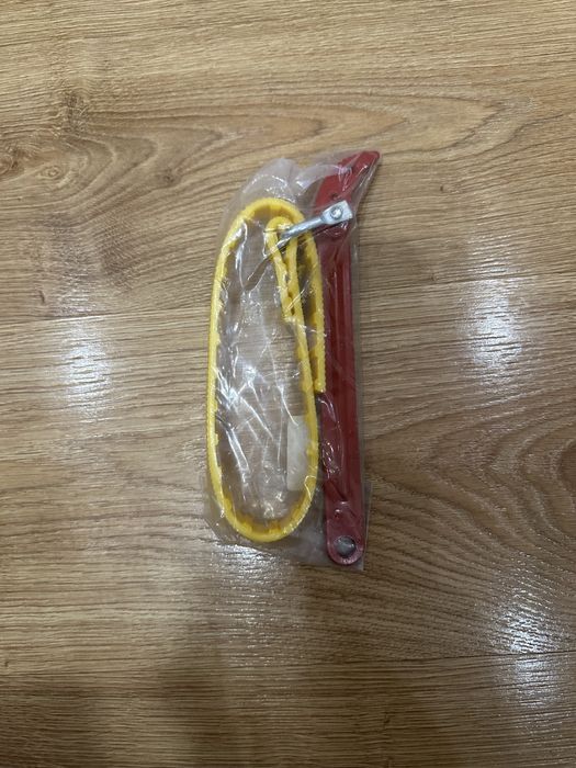 Ключ для зняття масляних фільтрів