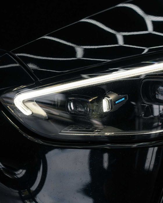 Mercedes-Benz C 300e  Hybrid AMG