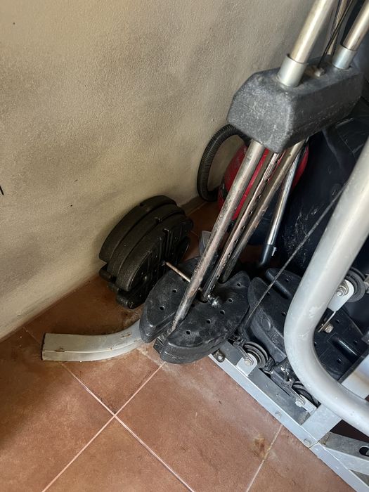 Multi-Station Strength Training Machine447391142522408961