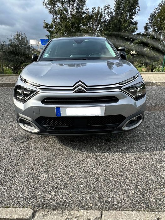 Citroën C4 1.5 BlueHDi Shine Pack EAT8, Diesel, Automático, Nacional