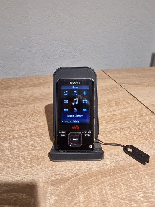Портативний медіаплеєр Sony Walkman NWZ-A826