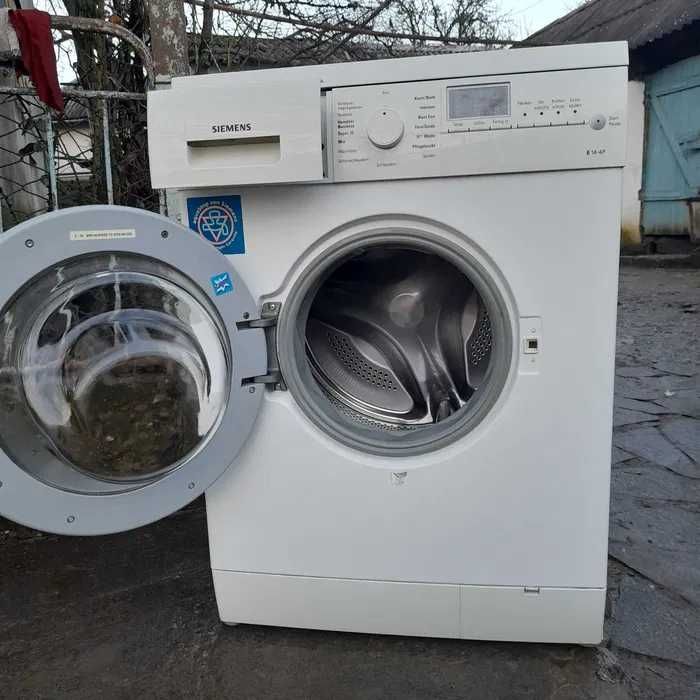 Продам стіральну машинку Siemens,