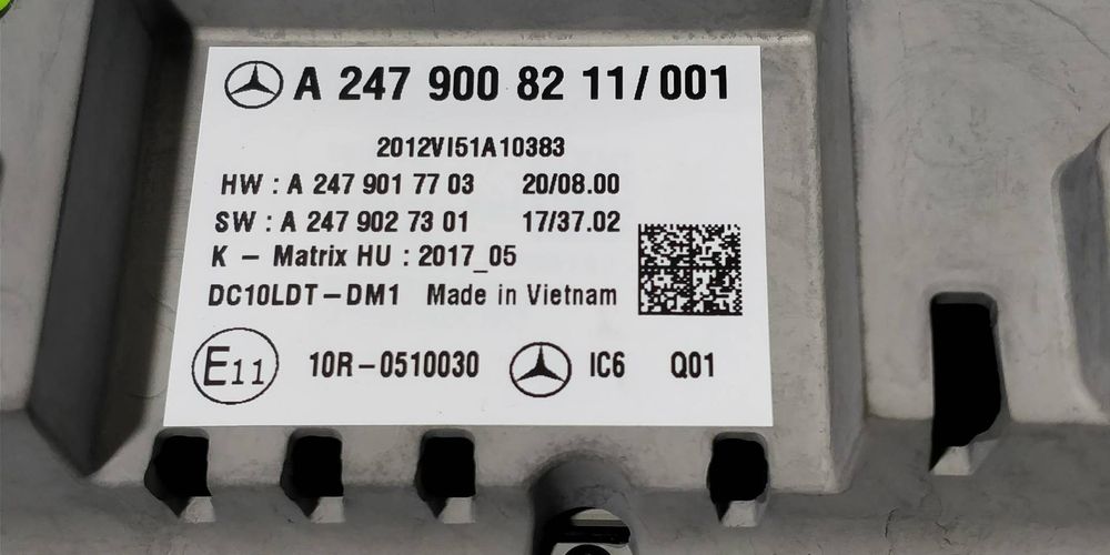 ECRÃ MULTIFUNÇÕES MERCEDES-BENZ CLASSE A 2021
