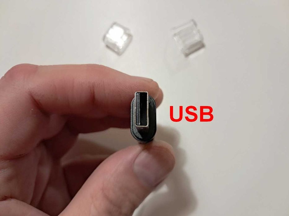 Praktyczny czytnik dla kart pamięci SD micro TF na złącze USB i USB-C
