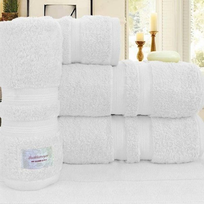 Toalhas De Banho Almofadas Decorativas E Candeeiros Abajures Novos