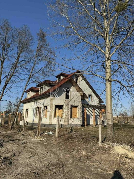 Продаж Будинок Чабани Києво-Святошинський район 250 м² 5 кімнат Ділянка 8 соток 3 поверхи Газ Свердловина 3 фази Просторе планування
