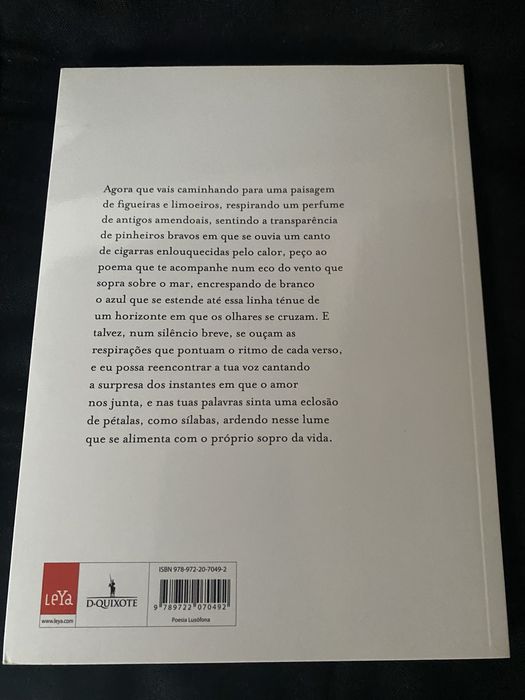 Livro Poesia de Nuno Júdice “Regresso a um Cenário Campestre”