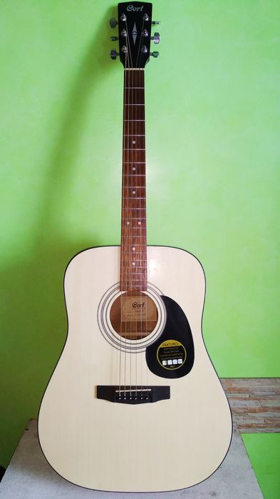 Электроакустическая гитара Cort