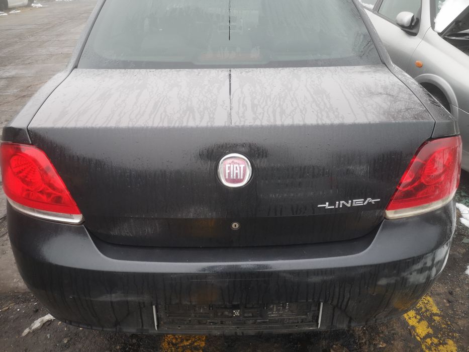 Fiat linea klapa bagażnika