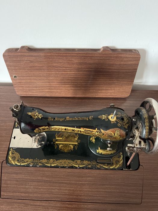 Maquina de costura  singer