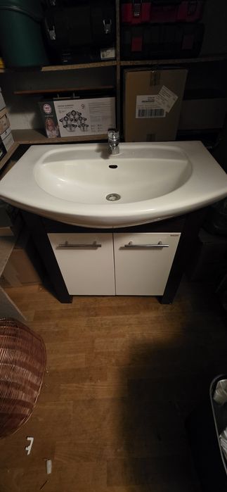 UMYWALKA KOŁO  80×54 Z SZAFKĄ Mebelmark  Polecam!