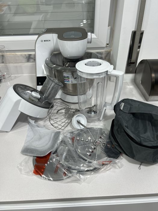 Robô de cozinha MUM 5 + TastyMoments Set