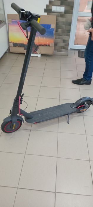 Xiaomi Mi Electric Scooter Pro 2