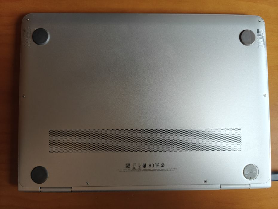 HP Spectre x360 i5 8GB Ram 256GB